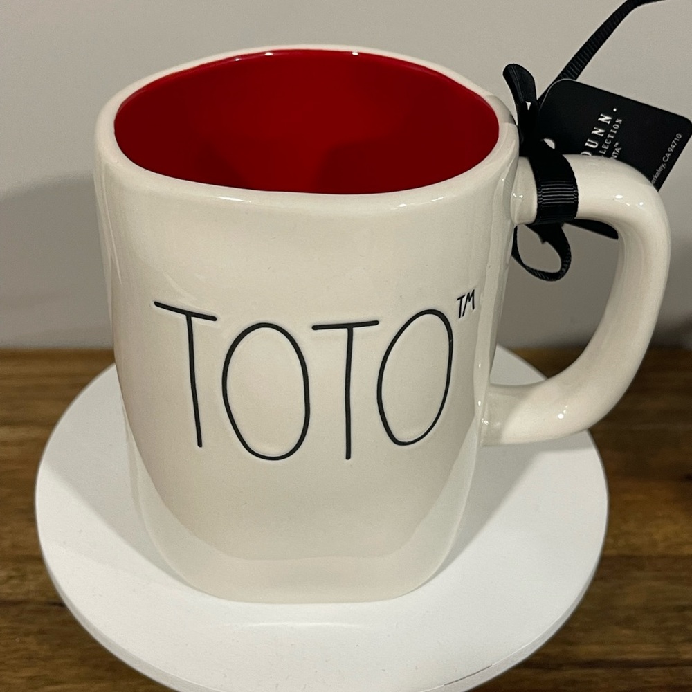 NEW HTF! Rae Dunn TOTO‎ Wizard of Oz Double Sided Mug